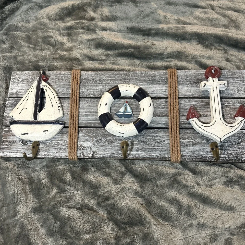 WALL MOUNTABLE NAUTICAL BEACH SAILING SEA THEMED CLOTHES‎ HANGER RACK 3 PRONGED
